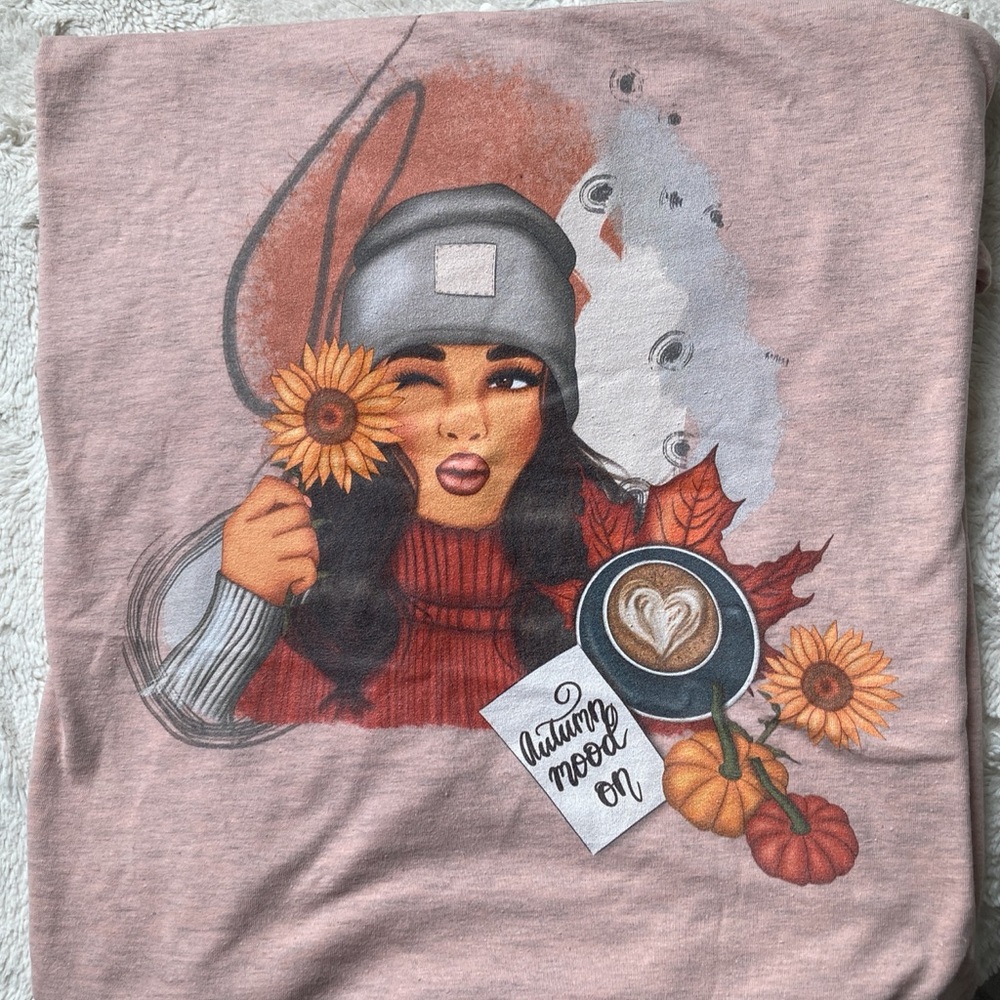 T-SHIRT